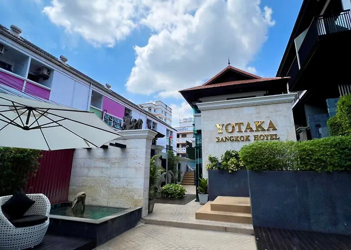 Yotaka 3*