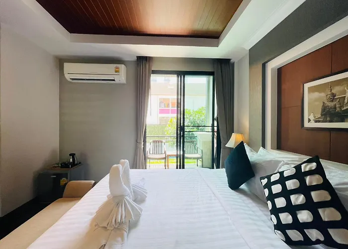 Hotel Yotaka 3*