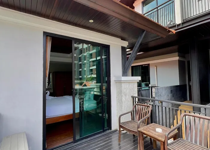 Yotaka Hotel
